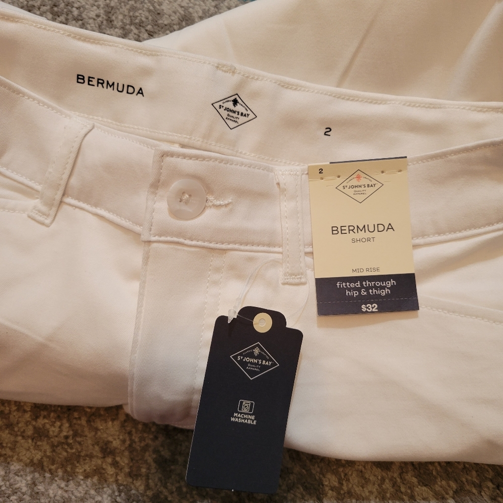 St John's bay Bermuda short size 2 nwt - Picture 3 of 4